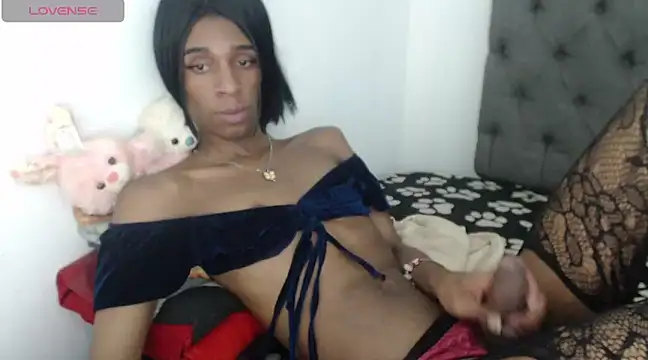 lucianadolll online show from March 22, 2:48 am