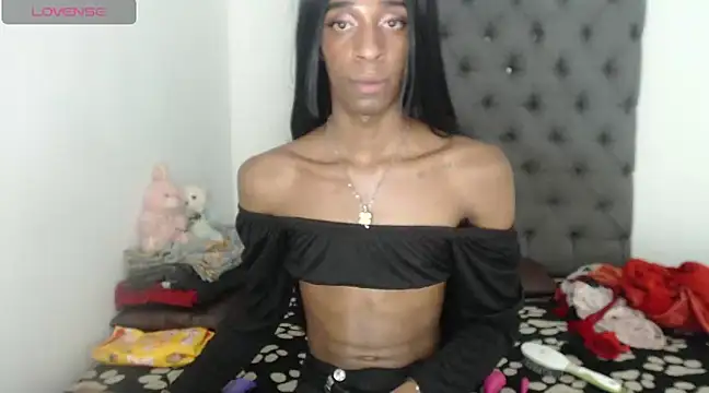 lucianadolll online show from March 23, 5:10 am