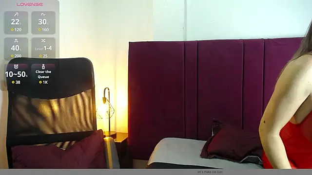 Snapshot of Lupiita223 chatting on February 26, 4:14 pm Lupiita223 online show from February 26, 4:14 pm