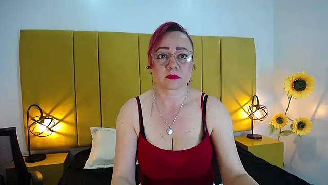 Snapshot of Lupiita223 chatting on September 9, 1:21 pm Lupiita223 online show from September 9, 1:21 pm