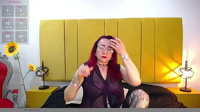 Snapshot of Lupiita223 chatting on September 15, 1:11 pm Lupiita223 online show from September 15, 1:11 pm