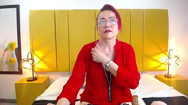 Snapshot of Lupiita223 chatting on November 12, 12:49 pm Lupiita223 online show from November 12, 12:49 pm