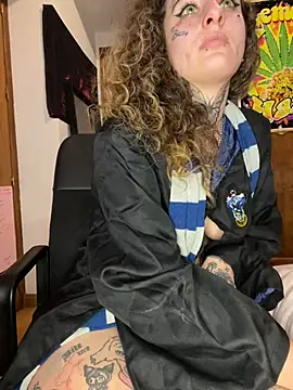 BlazyKitsune- online show from March 18, 2:48 pm