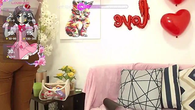 Snapshot of Theia_moon chatting on February 16, 4:09 am Theia moon online show from February 16, 4:09 am