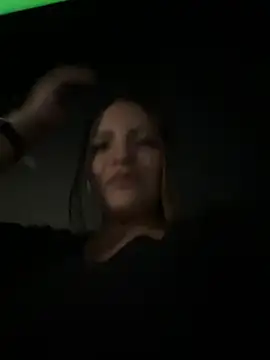 Snapshot of NAOMI_WINDSOR chatting on January 18, 11:22 pm NAOMI WINDSOR online show from January 18, 11:22 pm