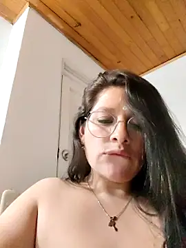 Snapshot of Neve_Collins chatting on December 4, 6:44 am Neve Collins online show from December 4, 6:44 am