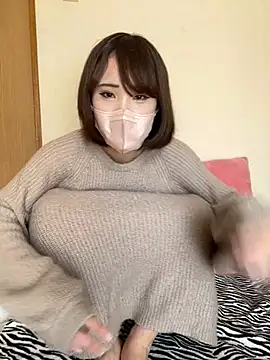 Snapshot of ramu__jp chatting on February 26, 2:26 am ramu jp online show from February 26, 2:26 am