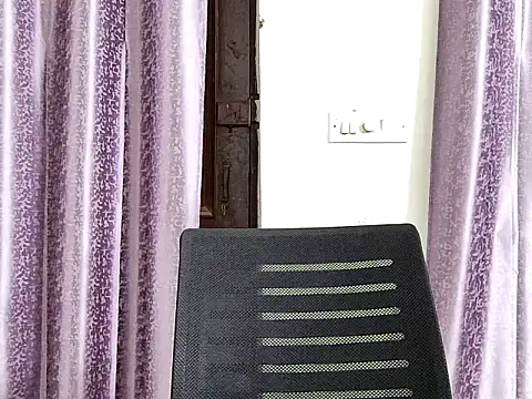 samosa73 online show from September 24, 1:36 pm