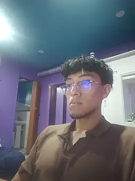 Snapshot of Fabpingon chatting on September 17, 7:37 pm Fabpingon online show from September 17, 7:37 pm