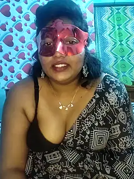 Snapshot of RomeoJuliet345 chatting on January 12, 10:43 pm RomeoJuliet345 online show from January 12, 10:43 pm