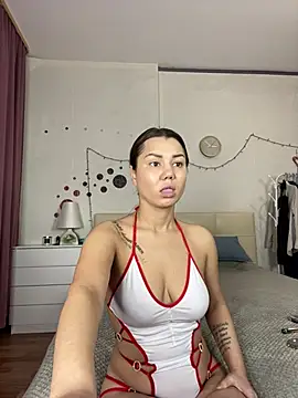 MiraMiss online show from February 16, 10:10 am