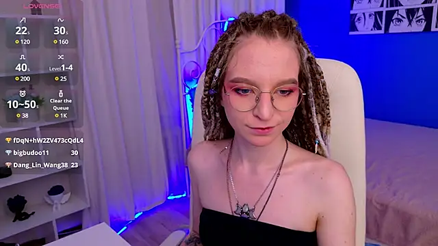 VioletShine online show from February 6, 1:32 pm