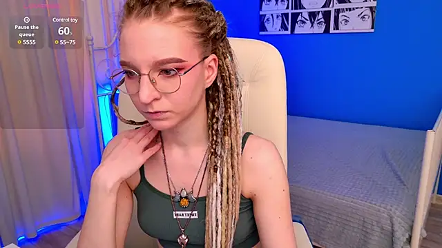 VioletShine online show from March 9, 9:35 am