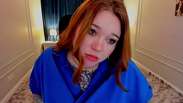 MoonLghte online show from February 13, 7:42 pm