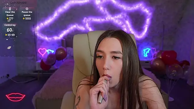 AnittaRays online show from February 17, 6:31 am