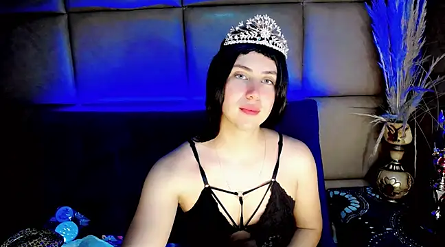 Snapshot of Oxana-Novikov chatting on February 25, 11:55 pm Oxana-Novikov online show from February 25, 11:55 pm