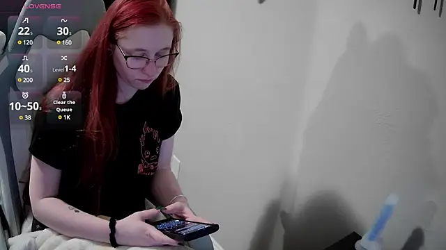 LilyFoxxx online show from December 27, 4:26 am
