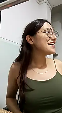 Snapshot of AddisonMars chatting on December 4, 10:02 am AddisonMars online show from December 4, 10:02 am