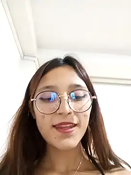 Snapshot of AddisonMars chatting on December 30, 7:21 pm AddisonMars online show from December 30, 7:21 pm