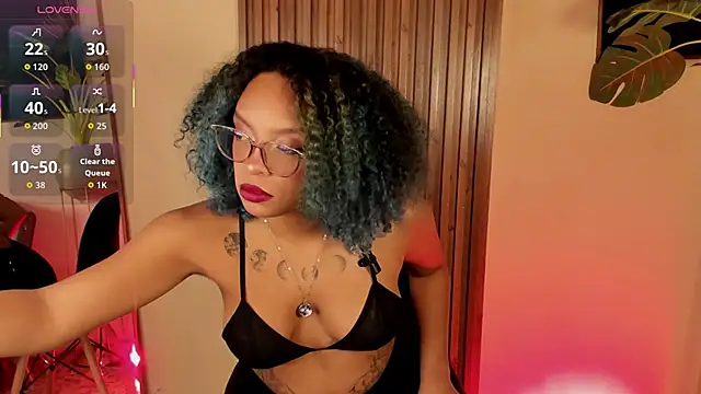 Snapshot of ened_nessa chatting on September 26, 12:42 pm ened nessa online show from September 26, 12:42 pm