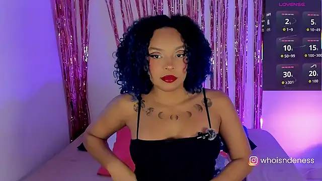 Snapshot of ened_nessa chatting on December 2, 1:50 pm ened nessa online show from December 2, 1:50 pm