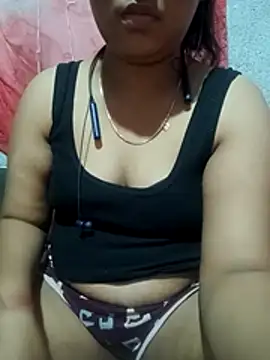 Snapshot of Super-Couple chatting on December 2, 10:31 am Super-Couple online show from December 2, 10:31 am