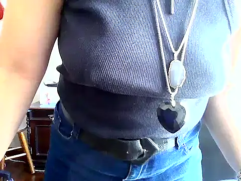 Snapshot of escritorasafada chatting on January 13, 5:02 pm escritorasafada online show from January 13, 5:02 pm