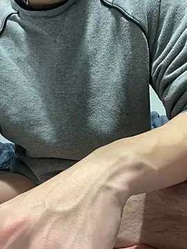 Snapshot of xxxxxrenxxxxx chatting on January 4, 12:16 pm xxxxxrenxxxxx online show from January 4, 12:16 pm