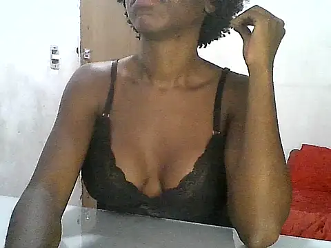 maisinha3193 online show from October 15, 2:22 am