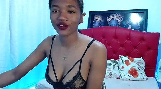 MISSANDRE4 online show from December 28, 2:10 pm