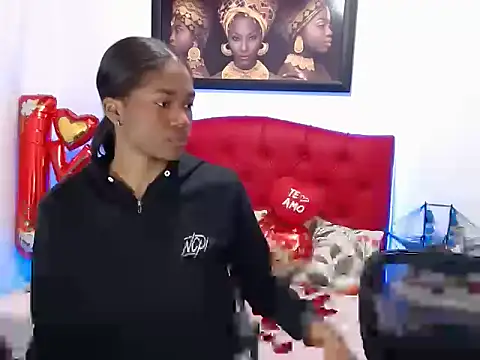 MISSANDRE4 online show from February 14, 2:23 pm