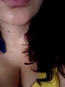 Snapshot of Lunavega1 chatting on November 7, 9:37 pm Lunavega1 online show from November 7, 9:37 pm