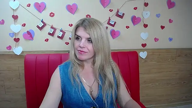 Julya Barbi online show from February 10, 9:04 am