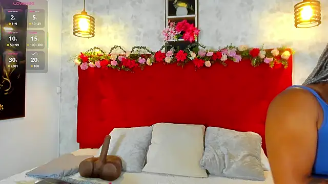 SilvannaFit online show from October 4, 11:30 am