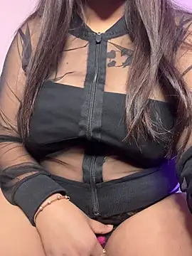 wildestcouplee online show from January 31, 3:33 pm