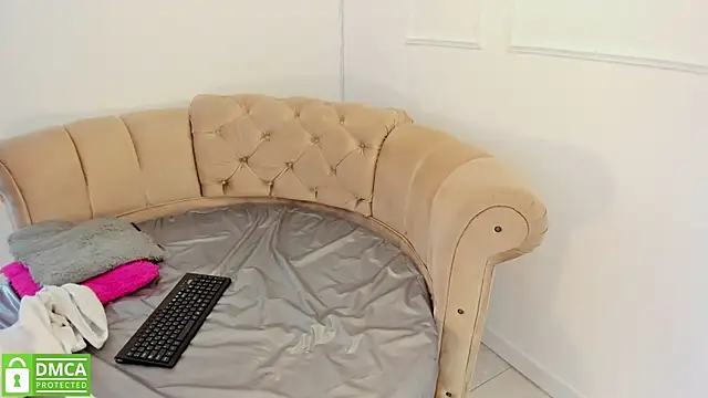 khloeblake online show from January 25, 10:51 am