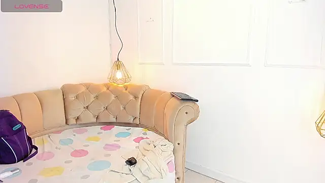 khloeblake online show from February 28, 10:52 am