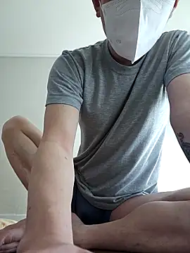 Snapshot of wlalsdldb112 chatting on February 17, 6:09 am wlalsdldb112 online show from February 17, 6:09 am