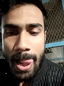 Skinny Bigass 23 online show from December 26, 1:10 pm