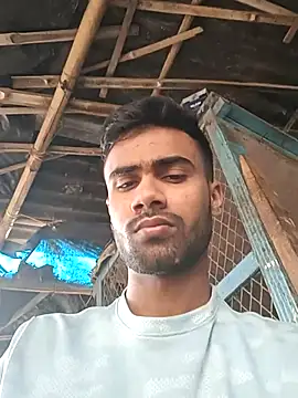 Skinny Bigass 23 online show from February 20, 6:24 pm