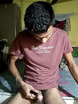 Skinny Bigass 23 online show from March 5, 6:01 pm