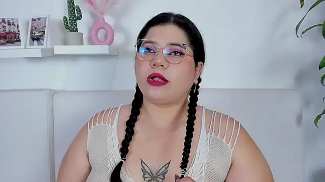 Snapshot of Meli_Meli chatting on February 1, 9:19 pm Meli Meli online show from February 1, 9:19 pm