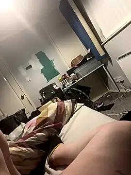 Snapshot of AmberTaylorXxx chatting on November 25, 7:03 pm AmberTaylorXxx online show from November 25, 7:03 pm