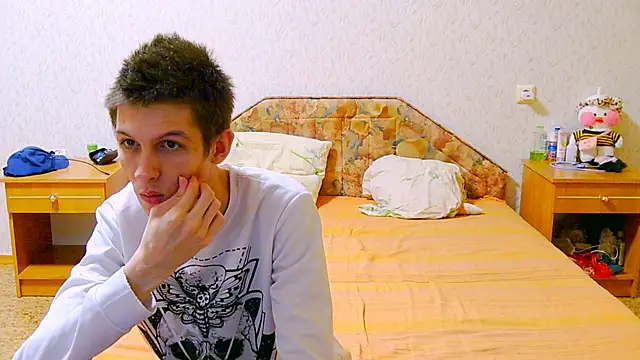 Ivy Lester online show from January 18, 8:51 pm