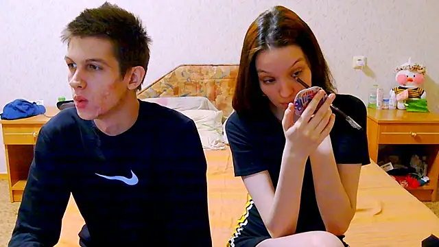 Ivy Lester online show from January 19, 5:18 pm