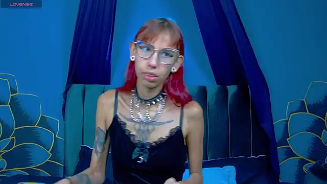 Lunamistyc online show from December 5, 7:32 pm