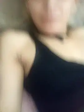 ariana crazzy online show from March 7, 2:36 pm