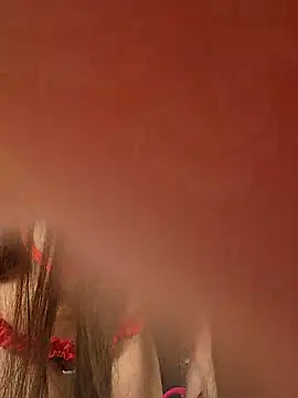 Snapshot of desiree-doux chatting on November 30, 9:41 pm desiree-doux online show from November 30, 9:41 pm