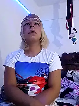 blondebitchlitle online show from March 11, 2:56 pm