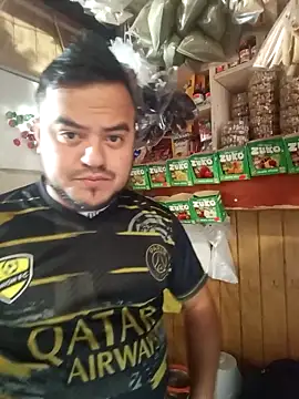 Snapshot of TheBriiaand30 chatting on September 24, 6:33 pm TheBriiaand30 online show from September 24, 6:33 pm